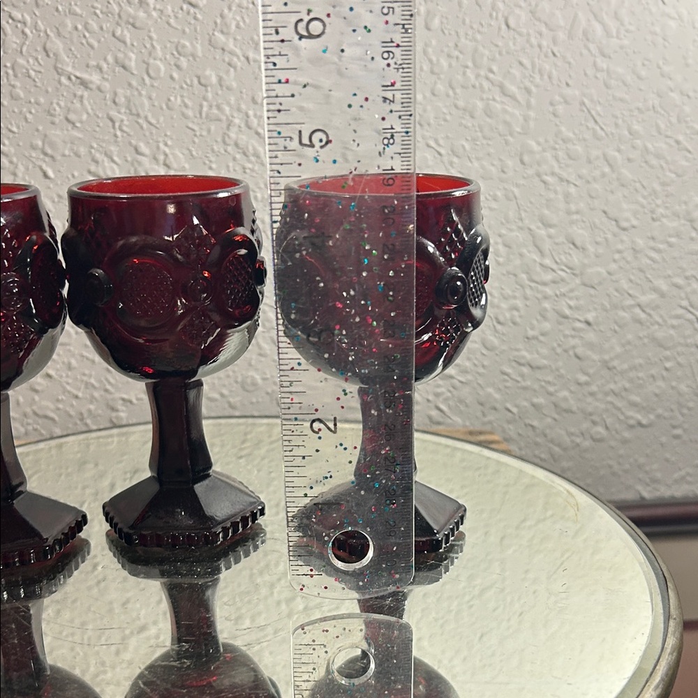 Set of Four Red Goblets or candle holders - Picture 5 of 6